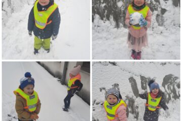 dzieci podczas zabawy na sniegu